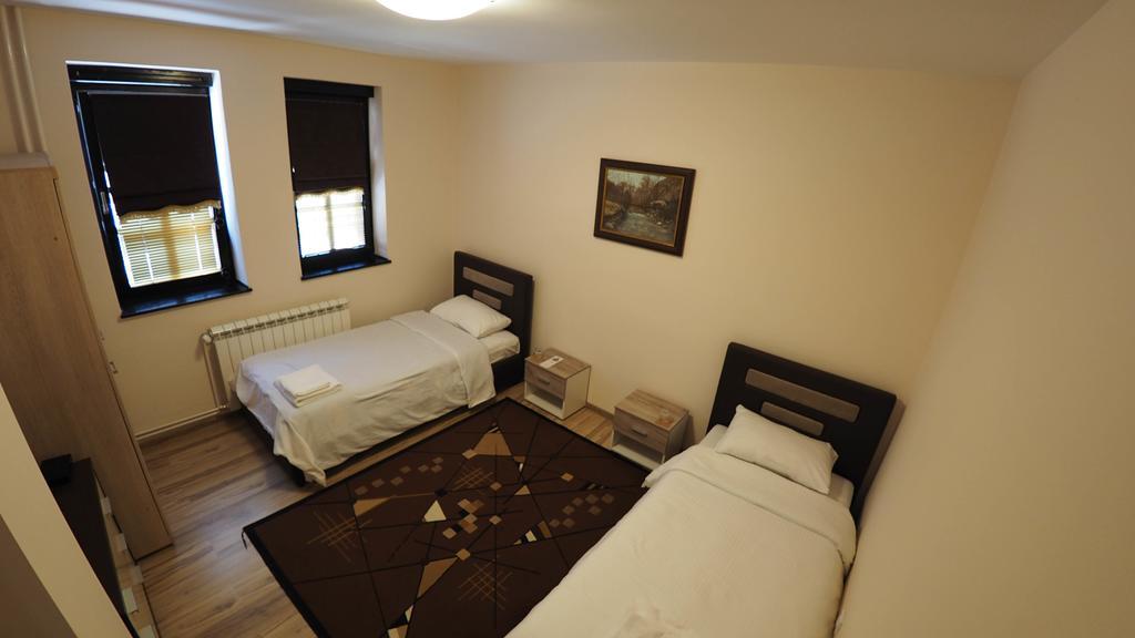 Guest House Don-Lux Pljevlja Exterior photo